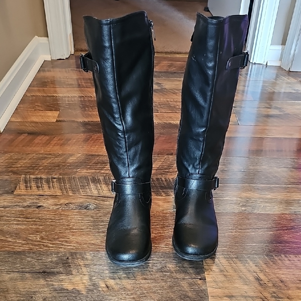 Womans Boots